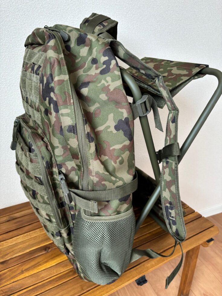 陸上自衛隊　椅子付きバッグ　（陸教使用） 陸上自衛隊 迷彩 チェアバッグ 大容量 モール対応 （ストーム