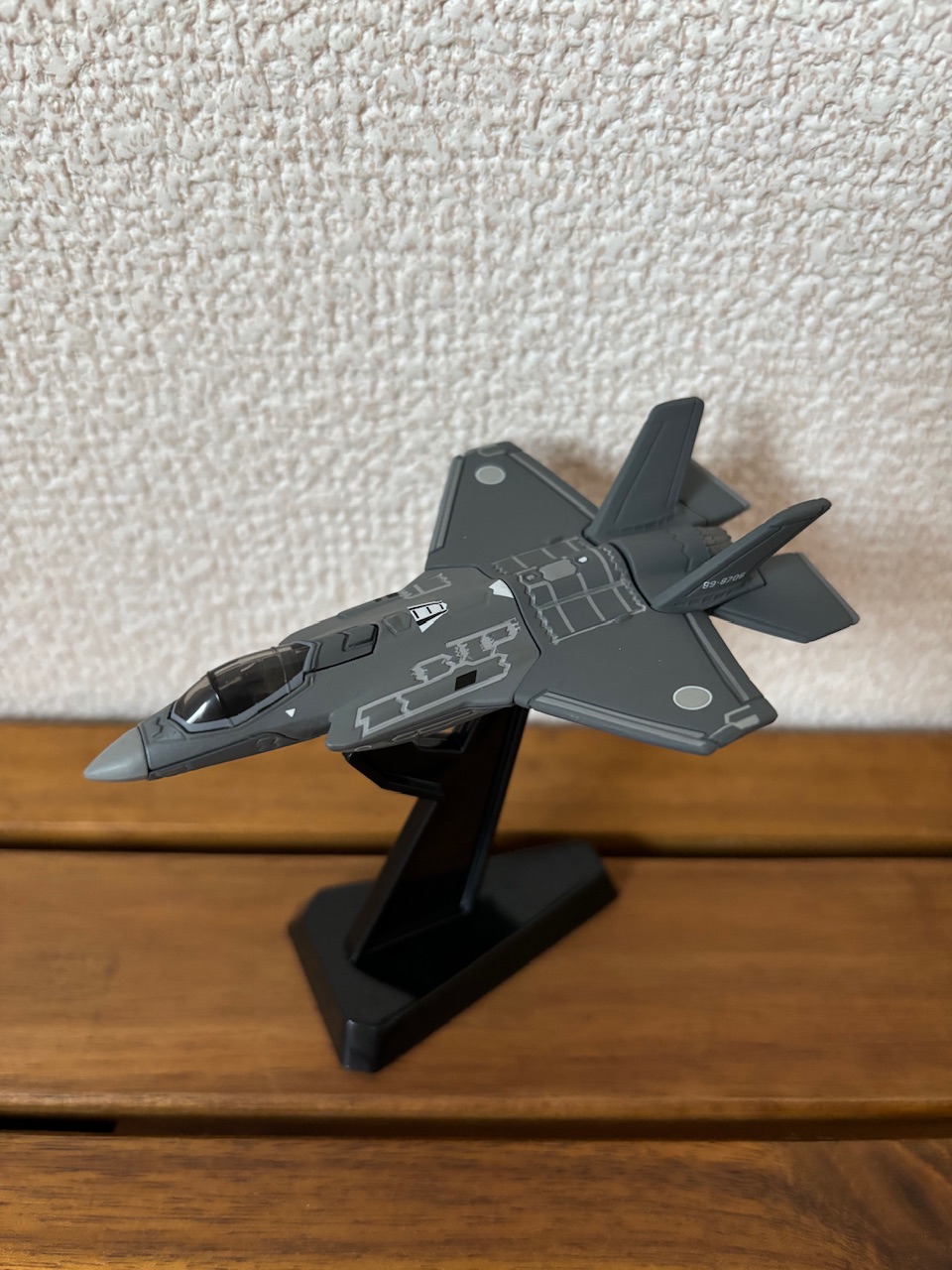 航空自衛隊　戦闘機　自衛隊　F-35A　トミカプレミアム　大人向け　飛行機　パイロット　かっこいい　プレゼント